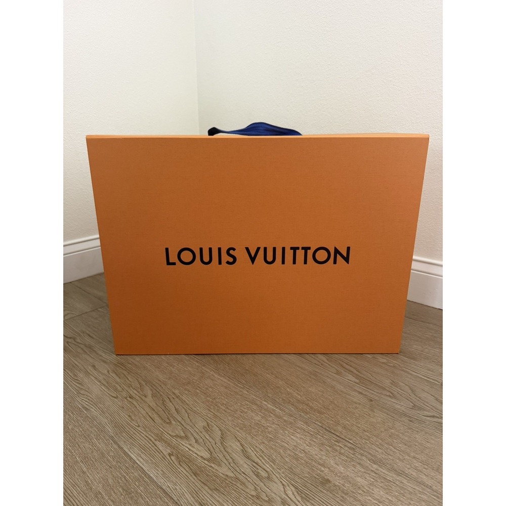 Authentic Louis Vuitton Extra Large Empty Box Magnetic  23"x17"x10 Gift Present